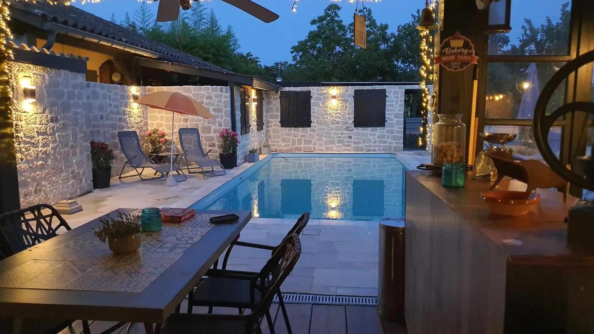 Holidayhomepoujol 4-5 Persons Montfermier 0*,  France